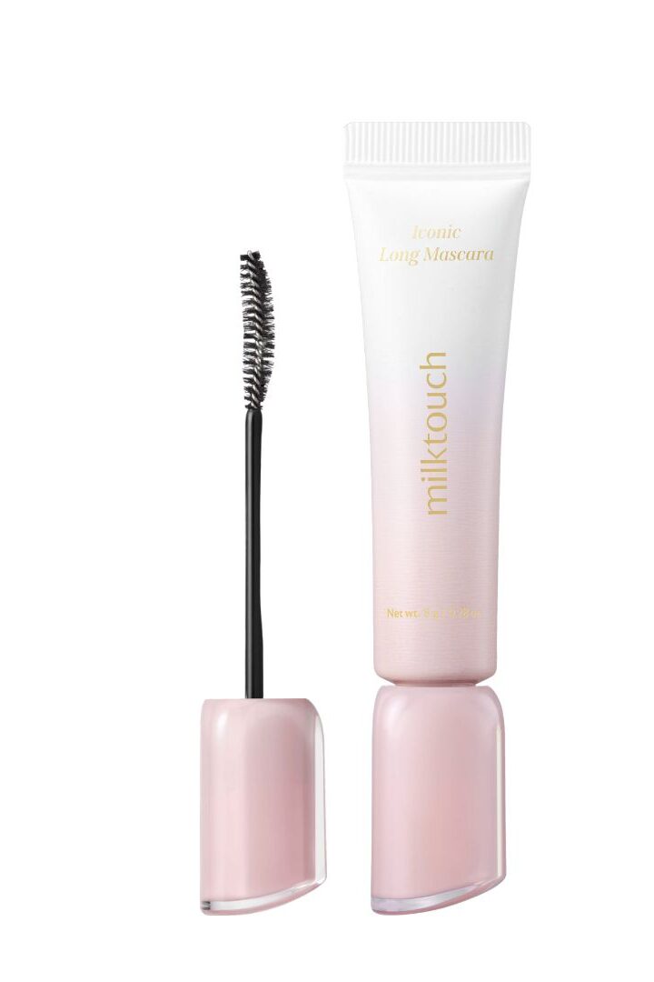 マスカラ　コスメ