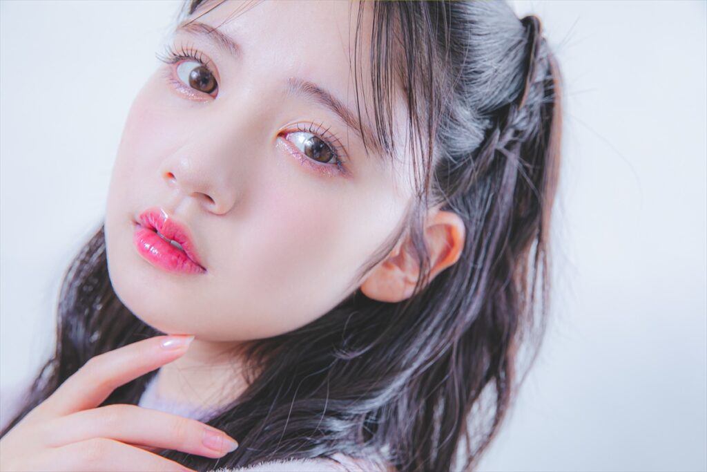 女の子　モデル