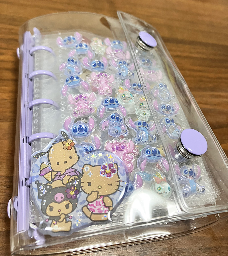 中高生のシール帳の写真