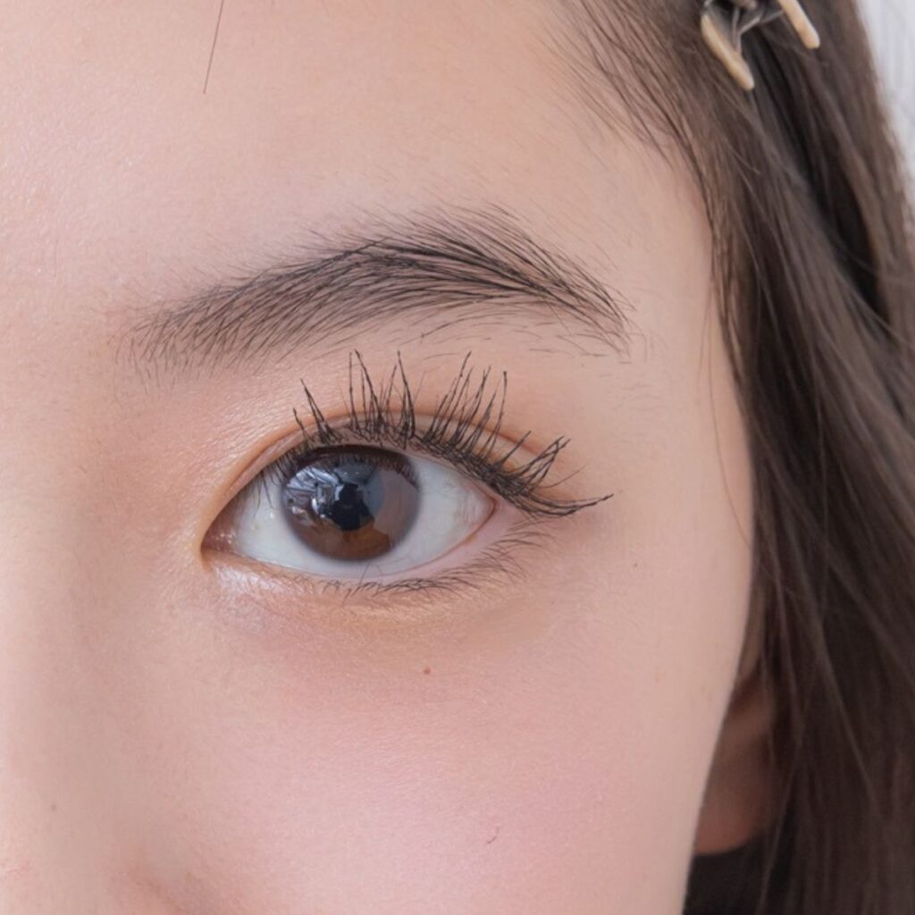 マスカラモデルの仕上がりイメージ