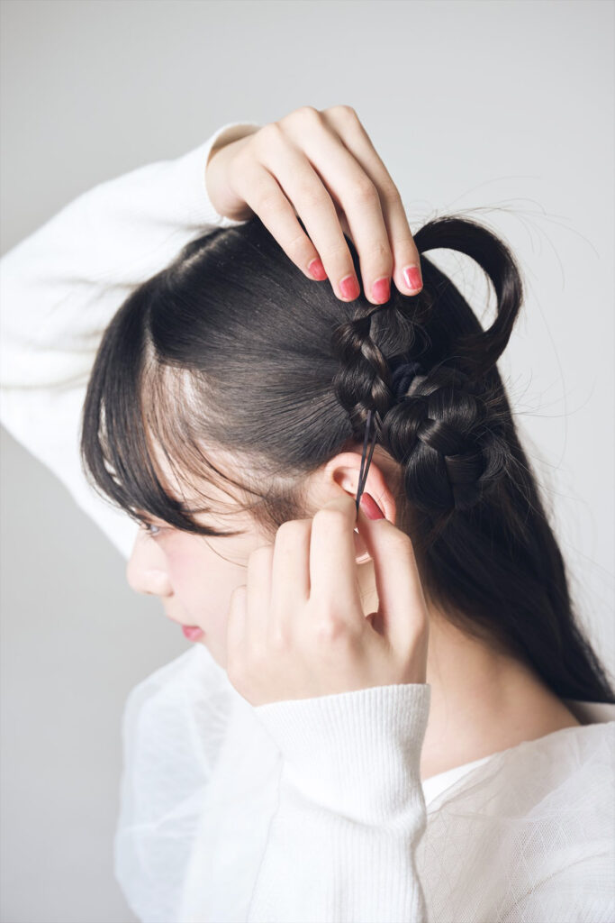 小顔見え　ヘアアレンジ