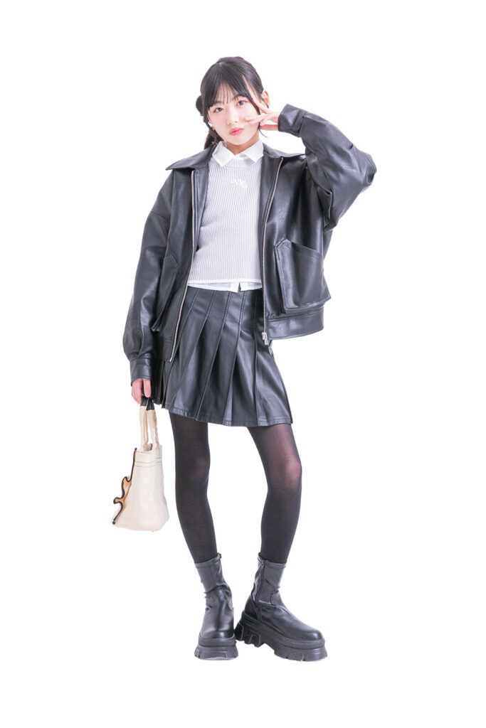 モノトーン　コーデ