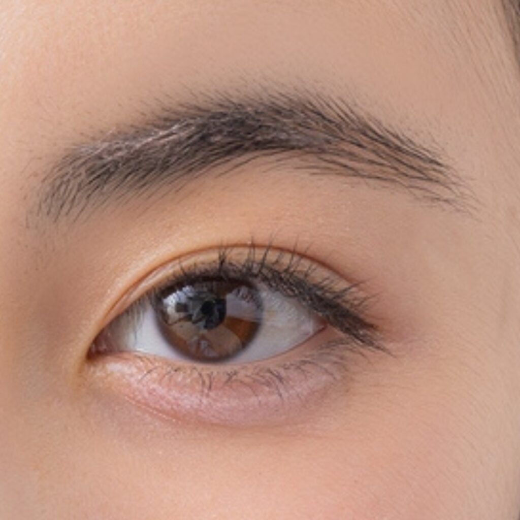 束感 まつ毛 作り方