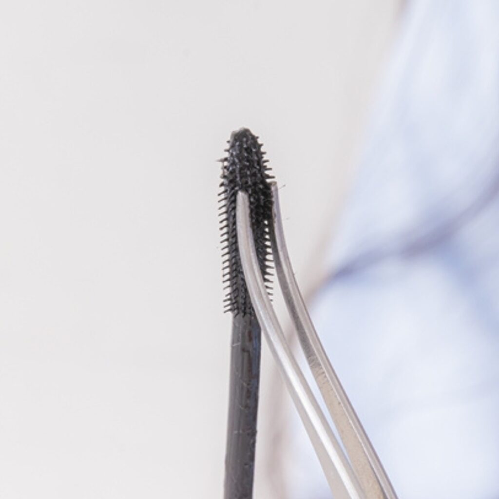 束感 まつ毛 作り方