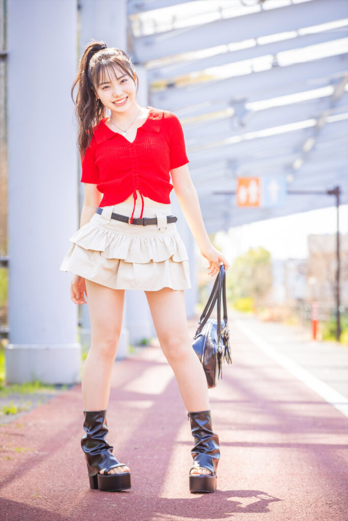 夏 レッド コーデ