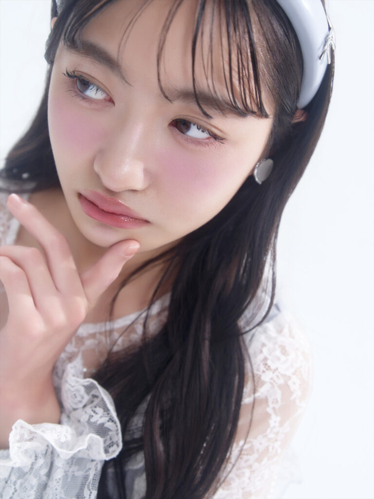 橘侑里 二コラモデル