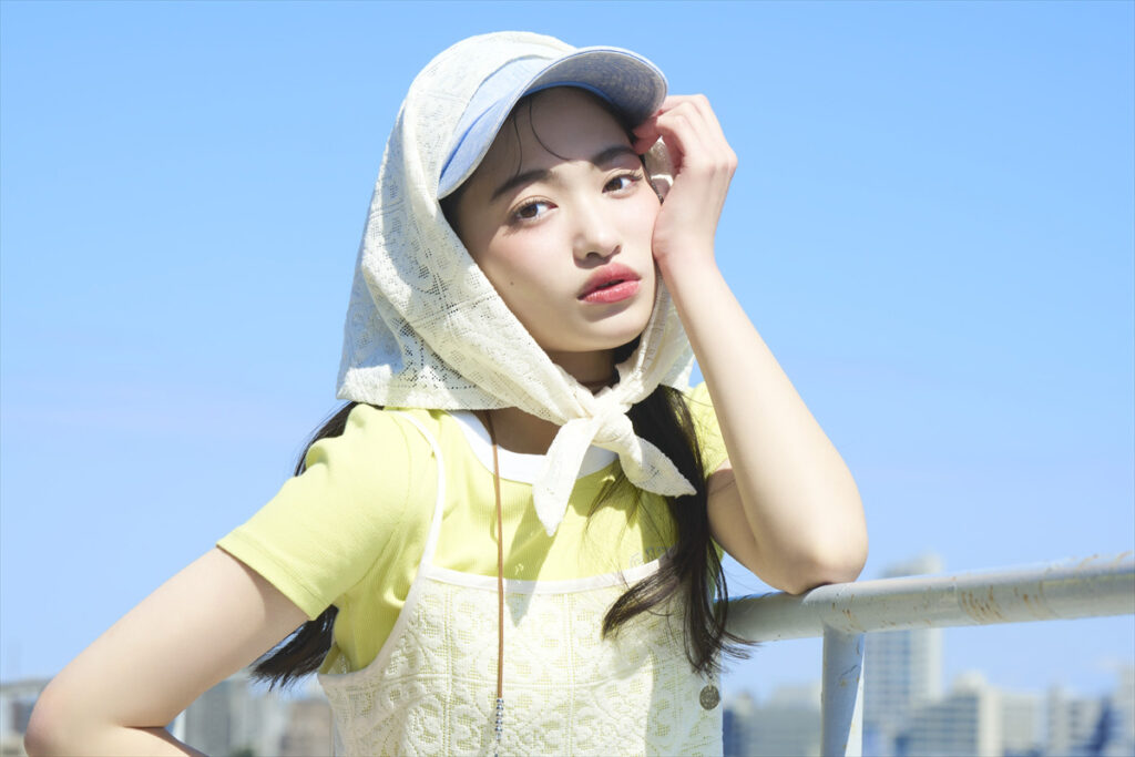 橘侑里 二コラモデル