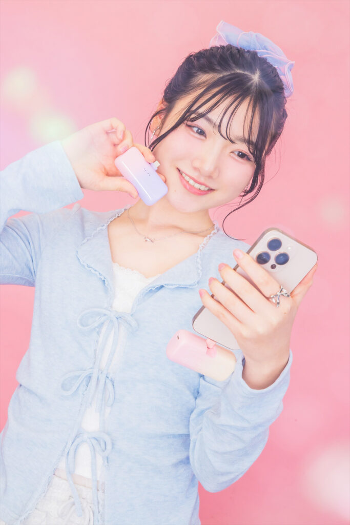 ケーブルレスモバイルバッテリー