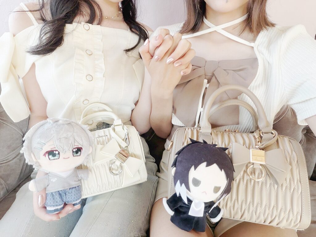 自撮りポーズ