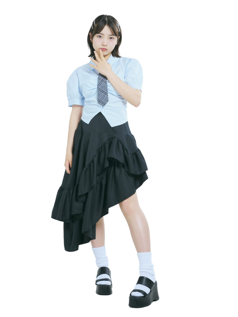 ダブルベルトサンダルコーデ