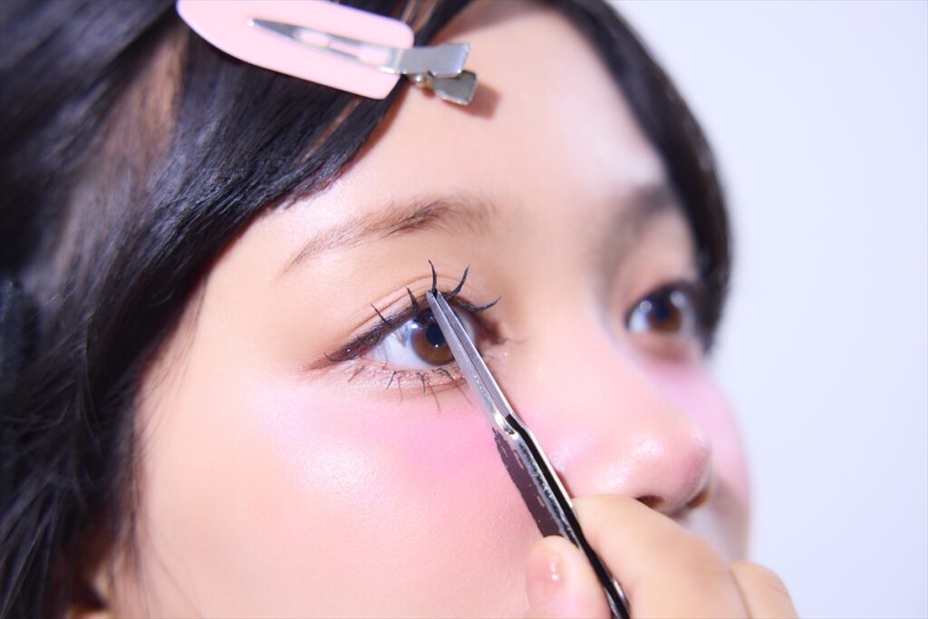 束感まつ毛　作り方